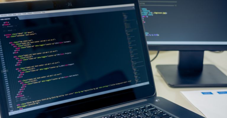 Software sob medida: o que é e quando ele se torna indispensável